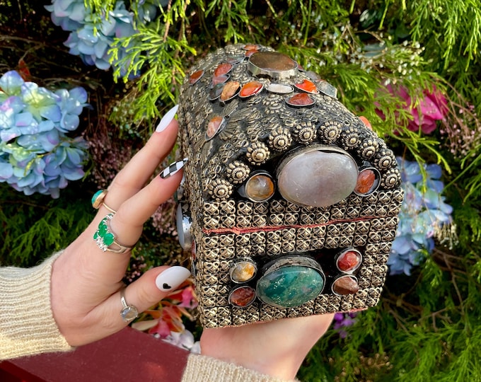 Vintage Agate Inlaid Moroccan Jewelry Box ~ Moorish Dome Top w/ Semi Precious Stones ~ 6 1/2" Long Handmade in Morocco ~Fast & Free Shipping