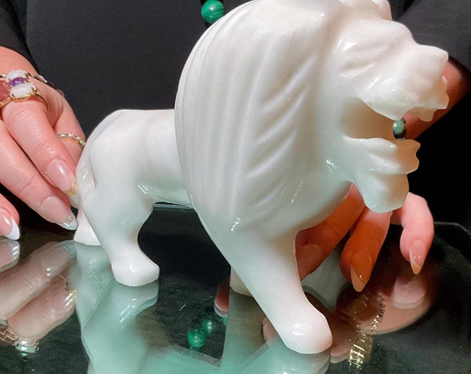 Vintage White Onyx African Lion Big 2 Lb. ~ 8" Long ~ Hand Carved Museum Quality ~ Swirling White Colors