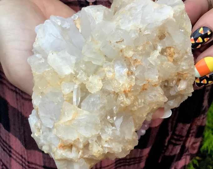 Golden Healer Quartz Crystal Cluster ~ Large 1 Lb. 6 oz. ~ 4 1/2" Long ~ Sparkling Clear Points ~ Reiki Meditation Display