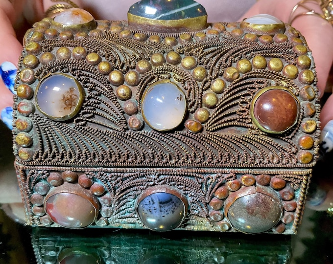 Vintage Agate Inlaid Moroccan Jewelry Box ~ 4" Long ~ Moorish Dome Top w/ Semi Precious Stones with Brass Filigree Handmade in Morocco
