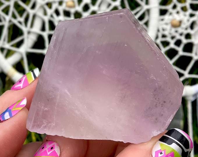 Pink Kunzite Crystal ~ Large 4.5 oz. ~ 2" Long ~ Museum Quality ~ Natural Gemstone ~ Sparkling Lilac Violet Color ~ Fast & Free Shipping USA