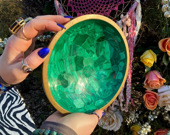 Malachite Jewelry Dish ~ Large 1 Lb. 8 oz. ~ 7 1/2" Oval ~ Polished Stone Brass Trim ~ Vintage Hand Carved ~ Green Swirling Bullseye Color