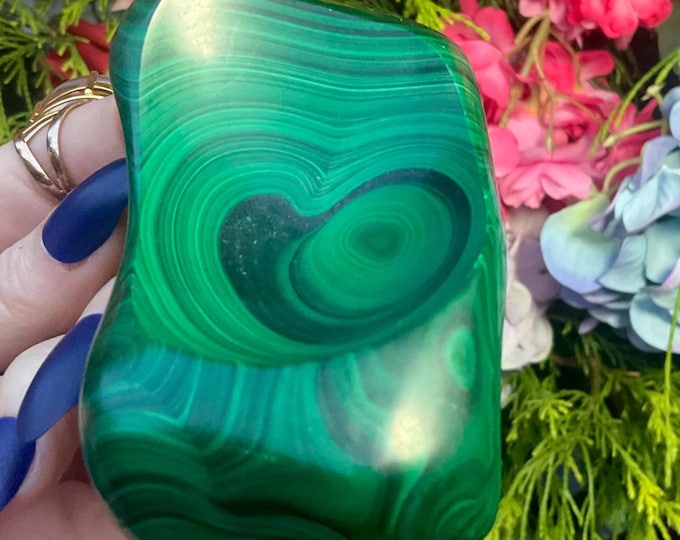 Malachite Crystal Jewelry Bowl ~ 15 oz ~ 4 1/2" Long ~ Beautiful Vintage Green Colorful Swirling Bulls Eye Patterns