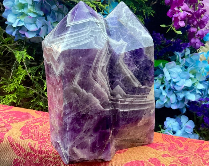 Amethyst Crystal Twin Flame Generator ~ Large 8 lb. 7 oz. ~ 8" Tall ~ Swirling Purple & White Colors ~ Stunning Double Point Altar Display