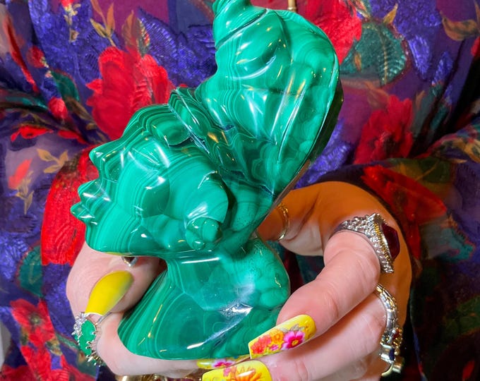 Vintage Malachite 1 Lb. 4 oz. Carved African Woman ~ 3 12" Tall ~ Stunning Museum Display Specimen ~ Bulls Eye Swirls ~ Crystal Décor