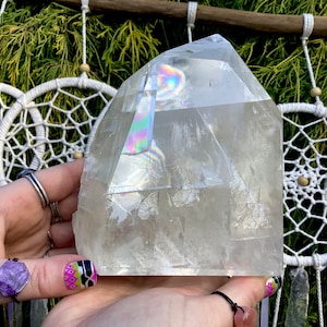 Clear Calcite Freeform Crystal ~ 3 Lb. 2 oz. ~ 5&quot; Tall ~ Natural Mineral Specimen ~ Sparkling Rainbow Inclusions ~ Fast & Free Shipping USA