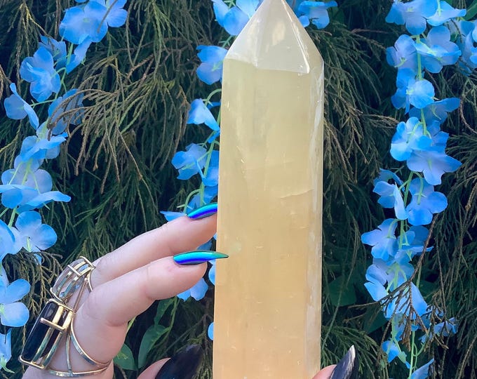Yellow Calcite Crystal Generator ~ 14 oz. ~ 6" Tall Tower ~ Sparkling Golden Honey & Silver Inclusions ~ Reiki Altar Display