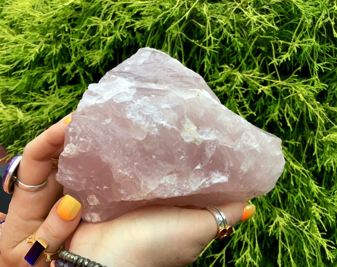 Large Rose Quartz Crystal Cluster: 3 Lb 8 oz Pink Reiki Stone