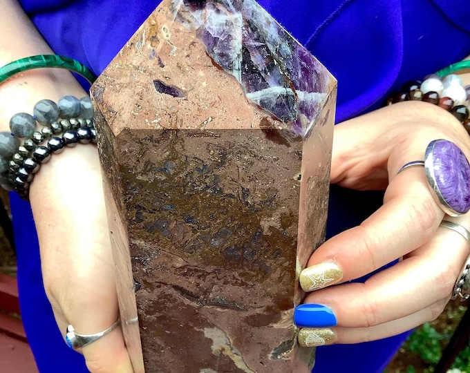 Amethyst Crystal Generator ~ Large 2 lb. 15 oz. ~ 8" Tall ~ Swirling Purple and Beige Colors ~ Free Standing ~ Fast & Free Shipping