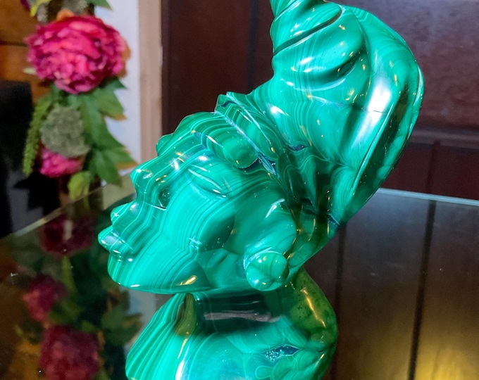 Vintage Malachite 1 Lb. 4 oz. Carved African Woman ~ 3 12" Tall ~ Stunning Museum Display Specimen ~ Bulls Eye Swirls ~ Crystal Décor