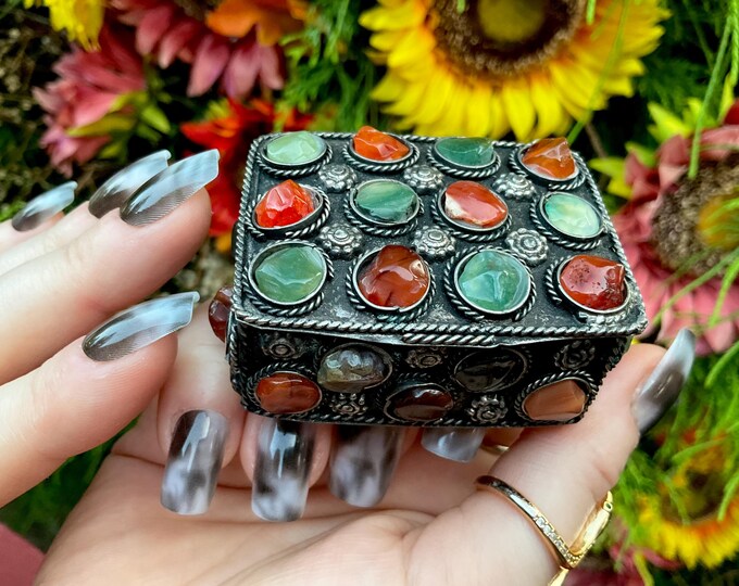 Vintage Agate Inlaid Moroccan Jewelry Box ~ 3" Long with Semi Precious Stones ~ Handmade from Morocco Covered with Silvered Metal Filigree