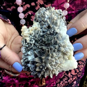 Amas de cristaux de calcite des grottes ~ Grand, 15 oz ~ 4" de long ~ minéral naturel d'affichage sur la matrice ~ points mousseux ~ livraison rapide et gratuite, Etats-Unis ~