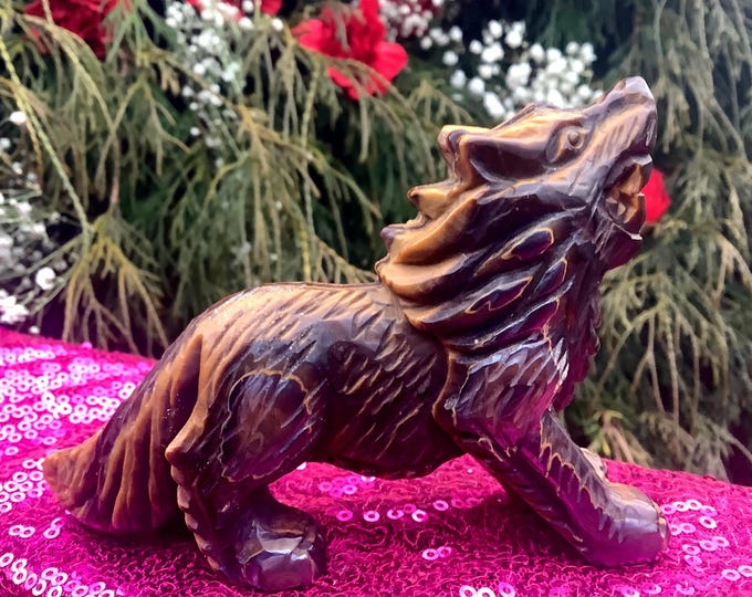 Tigers Eye Howling Wolf Crystal ~ 6 oz. ~ 4 1/2" Long ~ Hand Carved ~ Metaphysical Home Decor ~ Altar Display ~ Wolf Totem, Spirit Animal ~