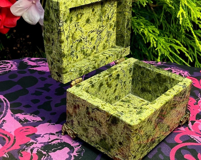 Serpentine Jewelry Box with Dome Top Hinged Lid ~ 3" Long ~ Hand Made Vintage Display Colorful Green & Black Colors