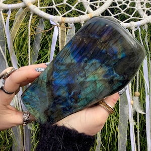 Labradorite Freeform Polished Crystal ~ Large 4 lb. 5 oz. ~ 7&quot; Tall ~ Flashing Electric Blue & Gold Colors ~ High Quality ~ Ships From USA ~