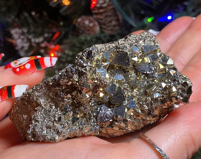 CLEARANCE! ~ Pyrite Crystal Cluster ~ Large 8 oz. ~ 3" Long ~ Super Sparkling Golden Specimen ~ Meditation Stone, Altar Feng Shui
