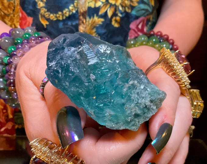 Blue Fluorite Crystal ~ Large 5 oz. ~ 2" Long ~ Rare Ocean Blue Color ~ Third Eye Chakra ~ Reiki Healing ~ Meditation Crystal ~ Metaphysical