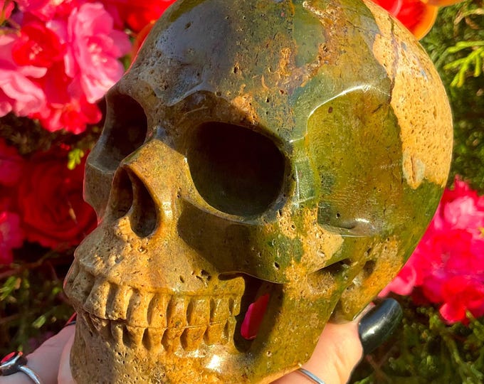 Gold Green Jasper Crystal Skull ~ Large 2 Lb 11 oz ~ 5" Long High Quality ~ Hand-Carved Life-Size Sculpture ~ Vivid Colors
