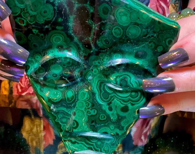 Malachite African Hand Carved 11 oz. Vintage Mask ~ 5" Long ~ Stunning Carving Museum Display Specimen ~ Gorgeous Green Mineral Crystal