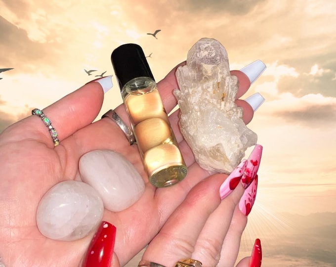 Honeysuckle Crown Perfume Oil and Crystals ~ Crystal Goddess 888 Exclusive Multisensory Set ~ Combining Poetry, Scent and Crystals