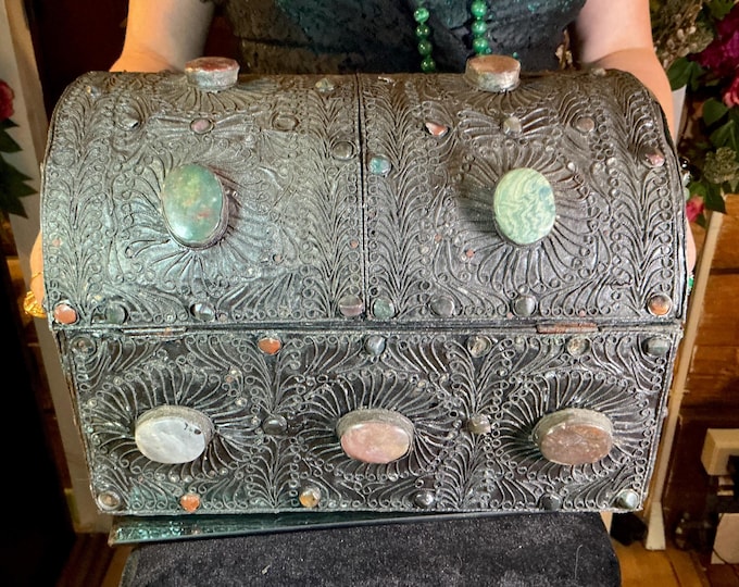 Vintage Agate Inlaid Moroccan Jewelry Box ~ 13" Long ~ Moorish Dome Top w/ Semi Precious Stones with Brass Filigree Handmade in Morocco