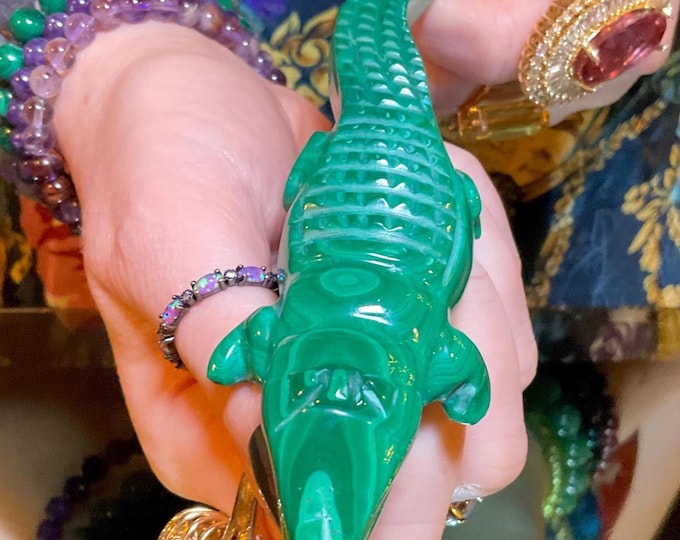 Malachite African 4 oz. Alligator ~ 6 " Long ~ Vintage Congo Display Animal Totem ~ Gorgeous Green Mineral