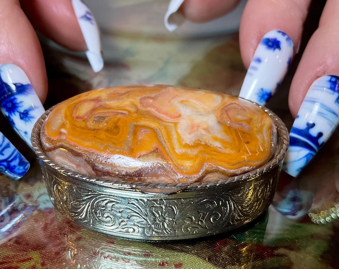 Afghan Jade Pill Box with Lid ~ 2" Oval ~ Handmade Vintage Antique Golden Display Box ~ Swirling Golden Colors with Contrasting Bands