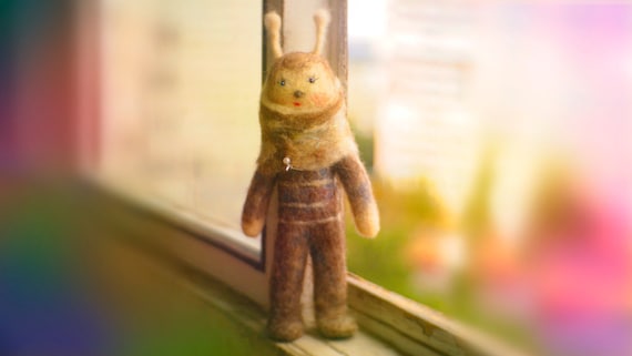 Needle felt doll, OOAK Art, kawaii alien bunny, organic wool soft toy, cute gift, interior collectible, unique, primitive, eco, room decor.