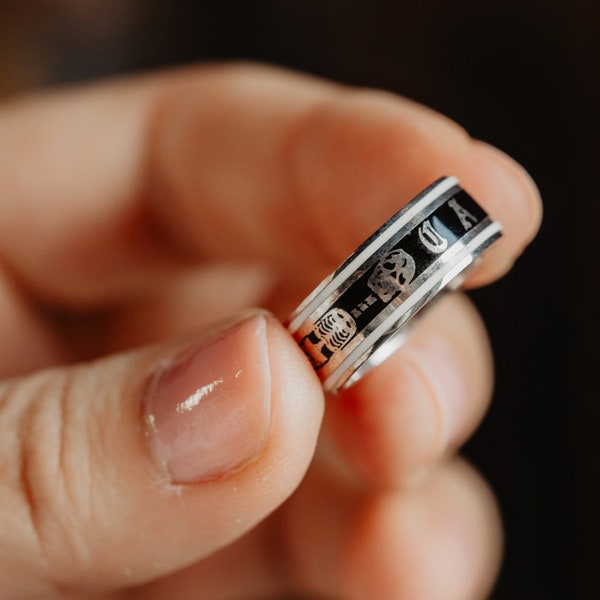 Gothic Carpe Diem Black Enamel Skeleton Ring, Antique Style Memento Mori Ring, Sterling Silver Skull Ring, Mourning Jewelry