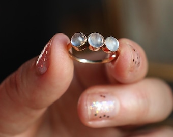 Vintage Moonstone Ring: Third Anniversary Gift
