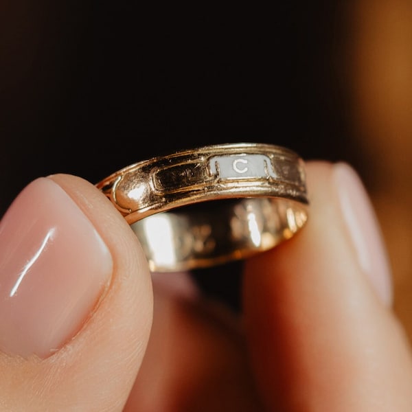 Solid 18k 750 Gold Vintage Masonic Enamel Ring, Fine Vintage Jewelry, ORDER RING Odd Fellow Finger Ring, Collectors Item, Collectible Mason