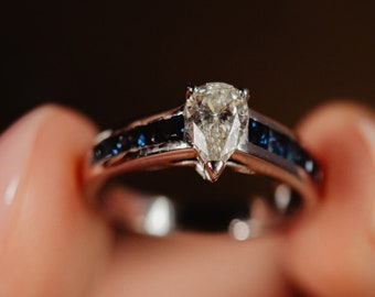 GEM LAB REPORT Bague en or 18 carats avec diamants taille poire et saphirs français de 0,75 ct, alliance alternative pour bague de fiançailles