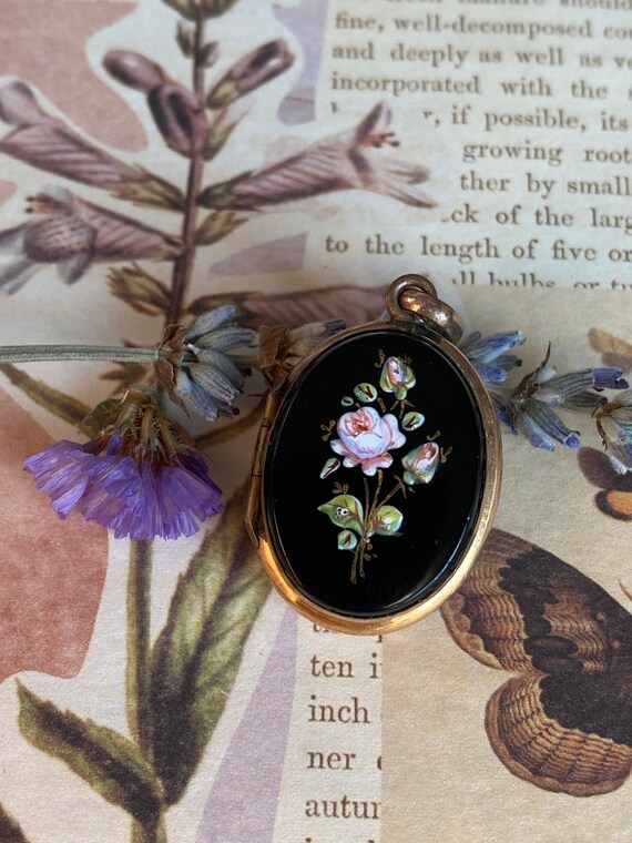 9 ct Antique Victorian Enamel Locket, Victorian On