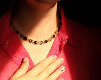 Collar vintage de granate: cadena de eslabones elegantes de oro macizo de 14k.