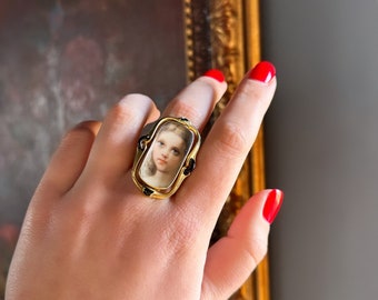 Antique Portrait Ring: Memento Mori French Jewelry