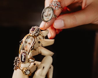 Antique French Portrait Ring, Miniature in Solid 14k Gold, 19th Century, Mourning Jewelry