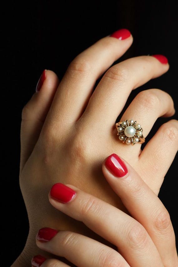 Vintage Pearl Ring in Solid 14k Gold