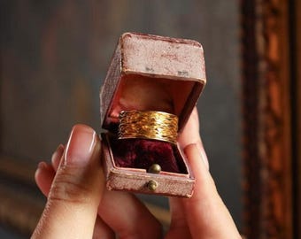 Fidget Rings, Wave Ring Gold 18k, Conquering Unisex Fidget Jewel