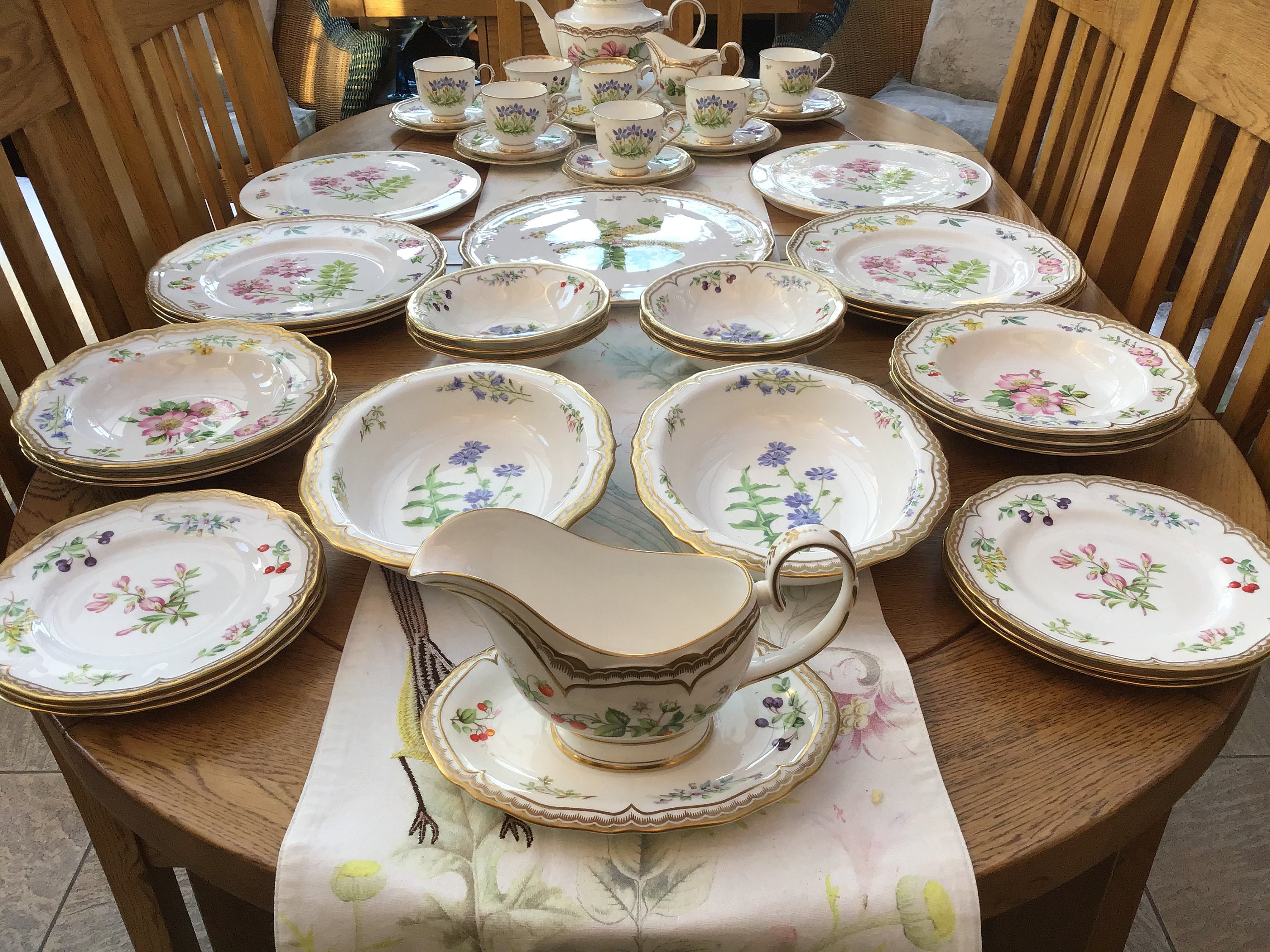 Image of Royal Worcester Sandringham Floral