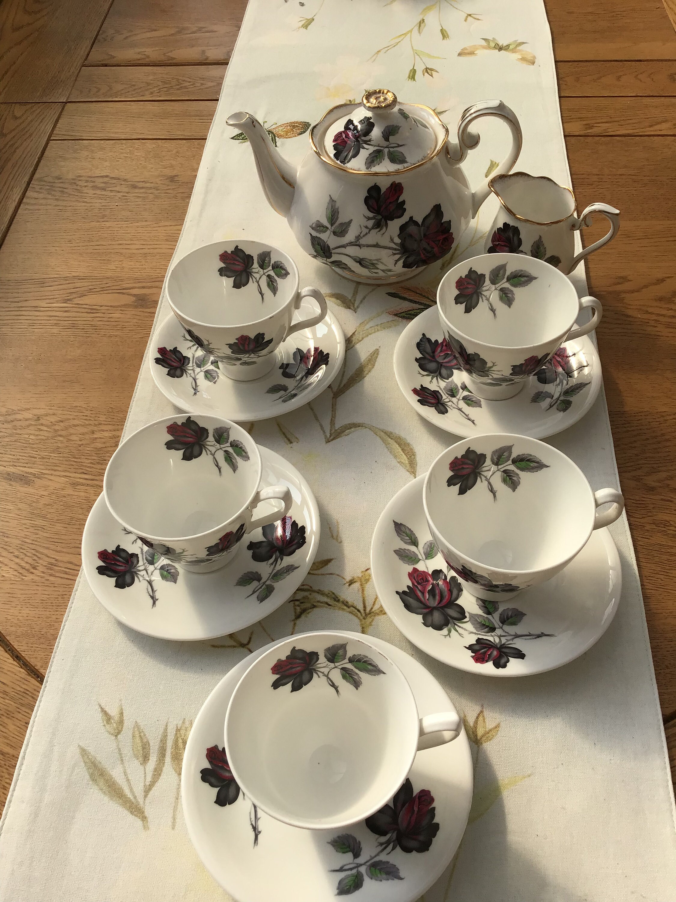Royal Albert masquerade part tea set Etsy