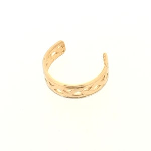 Solid 9ct Yellow Gold Celtic Infinity Knot Design Adjustable Toe Ring, 375 Gold Toe Rings, Boho Body Jewellery image 3