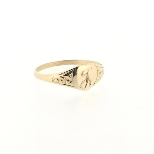 Personalised 9ct Yellow Gold Heart Signet Ring with Script Letter Engraving, Monogram Letter, Hand Engraved, Ladies Children's Solid Gold