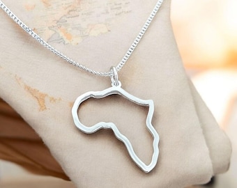 Sterling Silber Afrika Anhänger, minimalistische Karte von Afrika Halskette, Damen handgefertigter afrikanischer Erbschmuck, Geschenk für Sie
