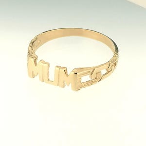 Anillo de sello para mamá de oro amarillo macizo de 9 quilates, anillo clásico con la palabra "mamá", joyería personalizada para mamá, regalo de cumpleaños para el día de la madre, baby shower y nueva mamá