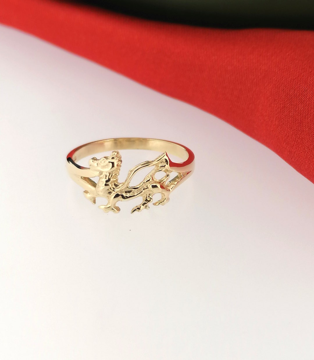 Solid 9ct Yellow Gold Welsh Dragon Ring, National Symbol of Wales, Men ...