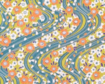 Papel japonés - Papel origami - Papel washi - Papel Yuzen - Papel Chiyogami - Flores de cerezo naranjas y blancas sobre verde - #0995