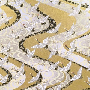 Japanese Paper - Origami Paper - Washi Paper - Yuzen Paper - Chiyogami Paper - Cranes on Gold & Ivory - #1029