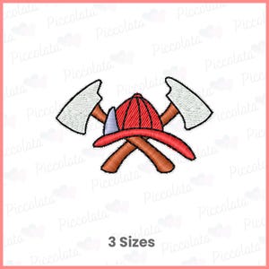 Könnte beinhalten: Ein Stickdesign mit einem roten Feuerwehrhelm, der vor zwei gekreuzten Äxten mit braunen Griffen und weißen Klingen platziert ist. Das Design ist in einem gestickten Stil mit klaren Umrissen gehalten und enthält den Text 3 Sizes darunter.