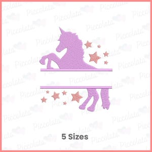 Può includere: Silhouette di unicorno lilla con corno e stelle, divisa da una linea orizzontale. Il testo "5 Sizes" è in basso. Adatto per progetti di ricamo o artigianato.