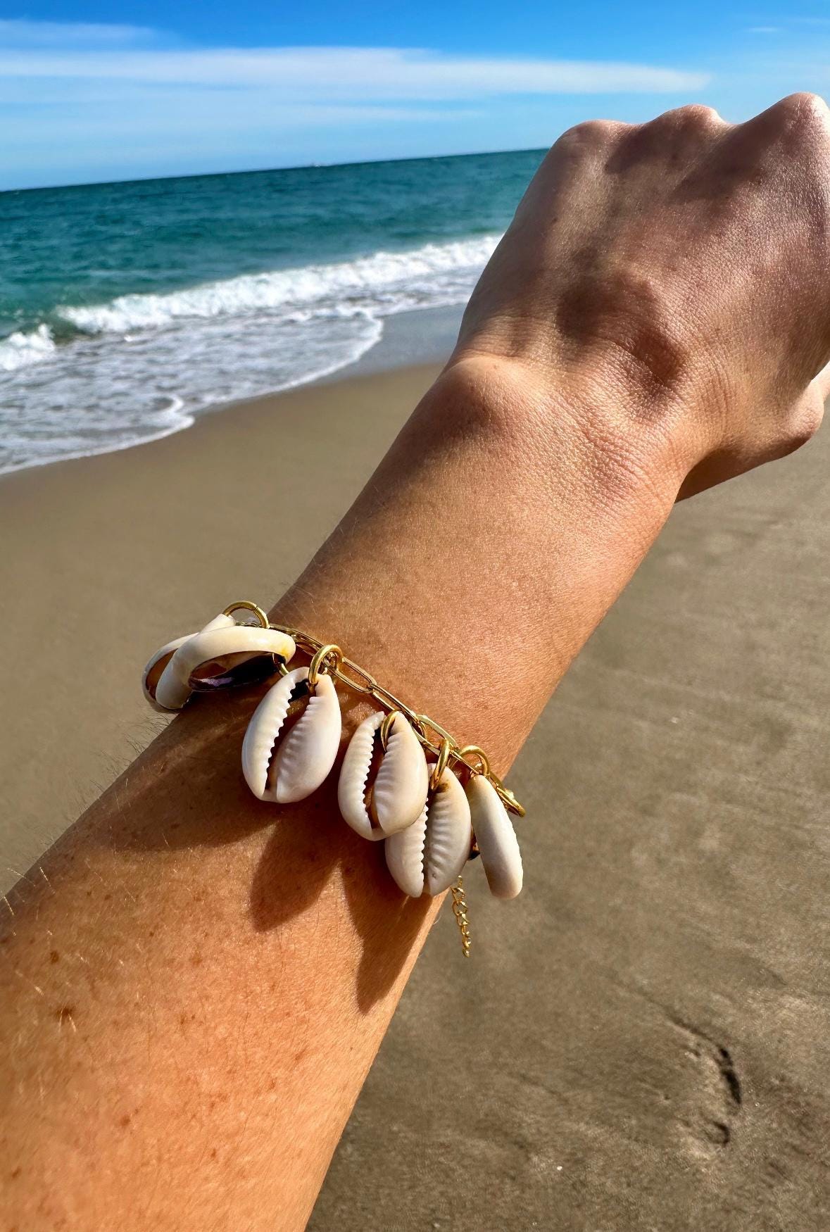 Shell Bracelete Puka Shell Bangle, Seashell Bracelet, Ocean Charm Bracelet, Cowrie ...